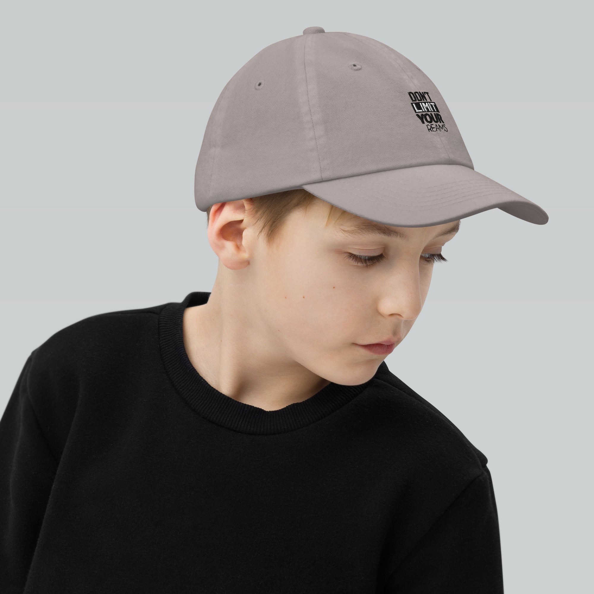 DON'T LIMIT YOUR DREAMS - Youth baseball cap