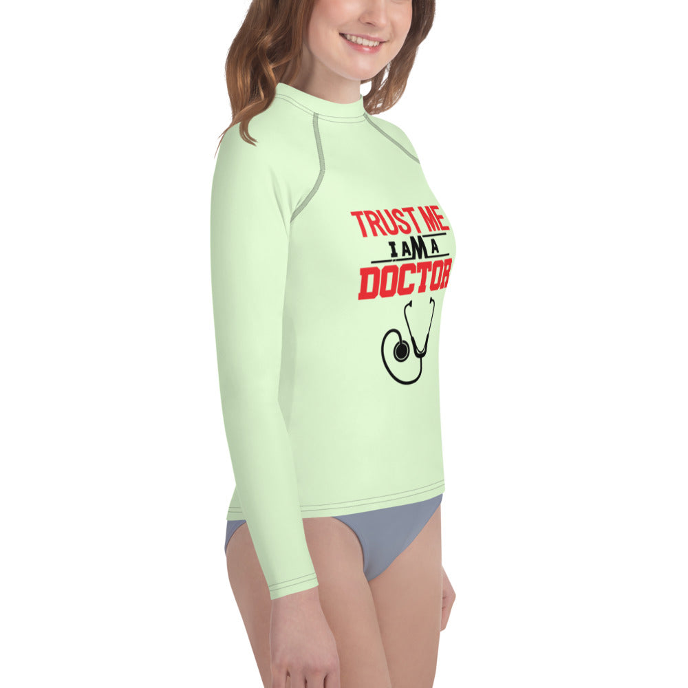 TRUST ME I AM A DOCTOR - Youth Rash Guard