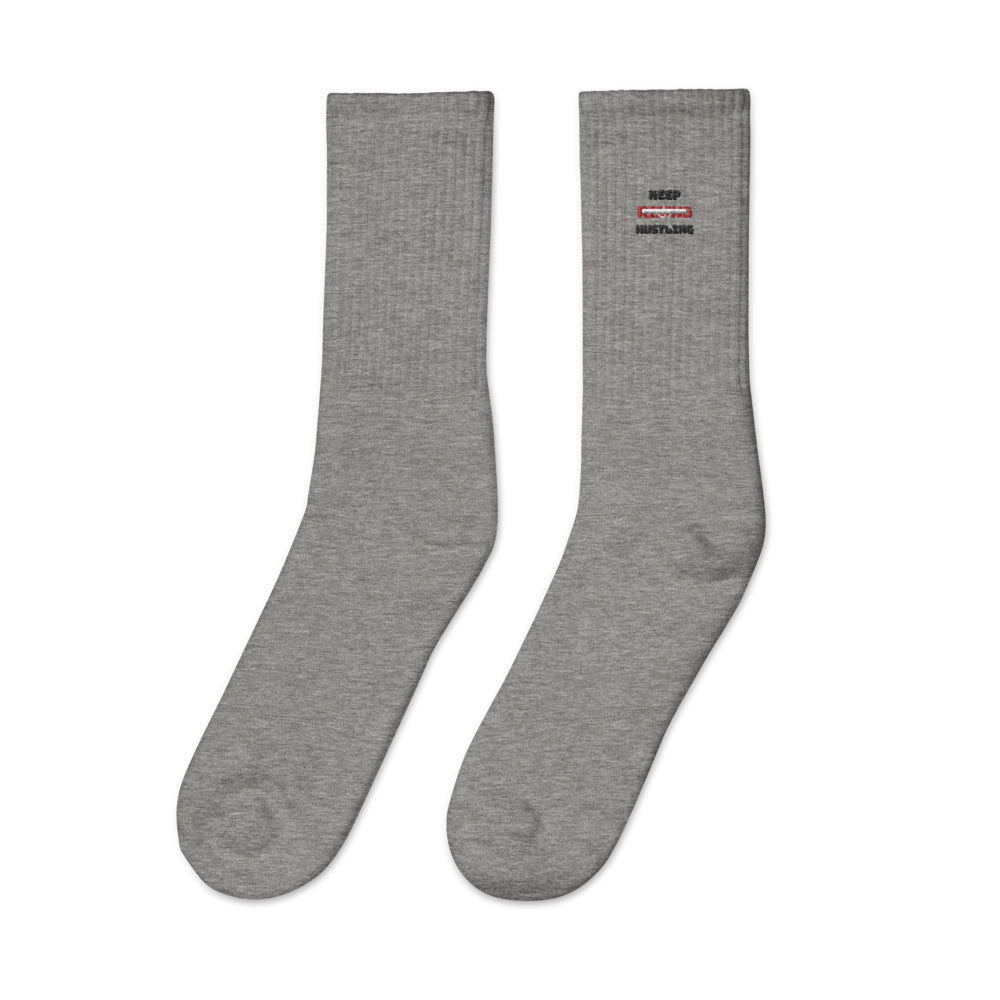 KEEP RISING HUSTLING - Embroidered socks