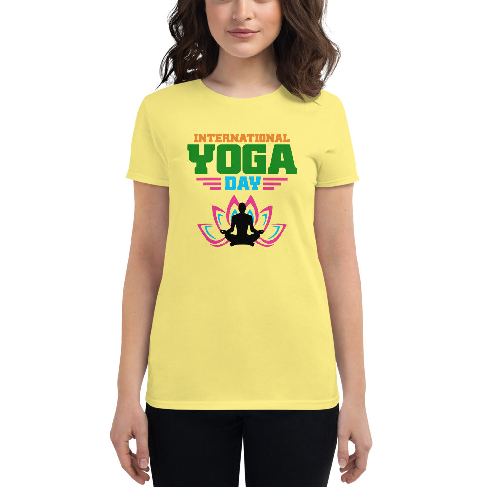 INTERNATIONAL YOGA DAY - Women's short sleeve t-shirt